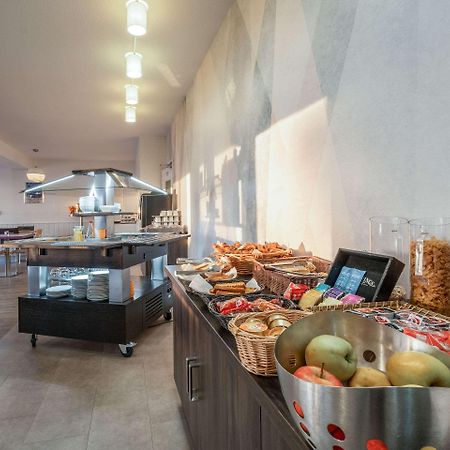Comfort Hotel Linas - Montlhery Buitenkant foto