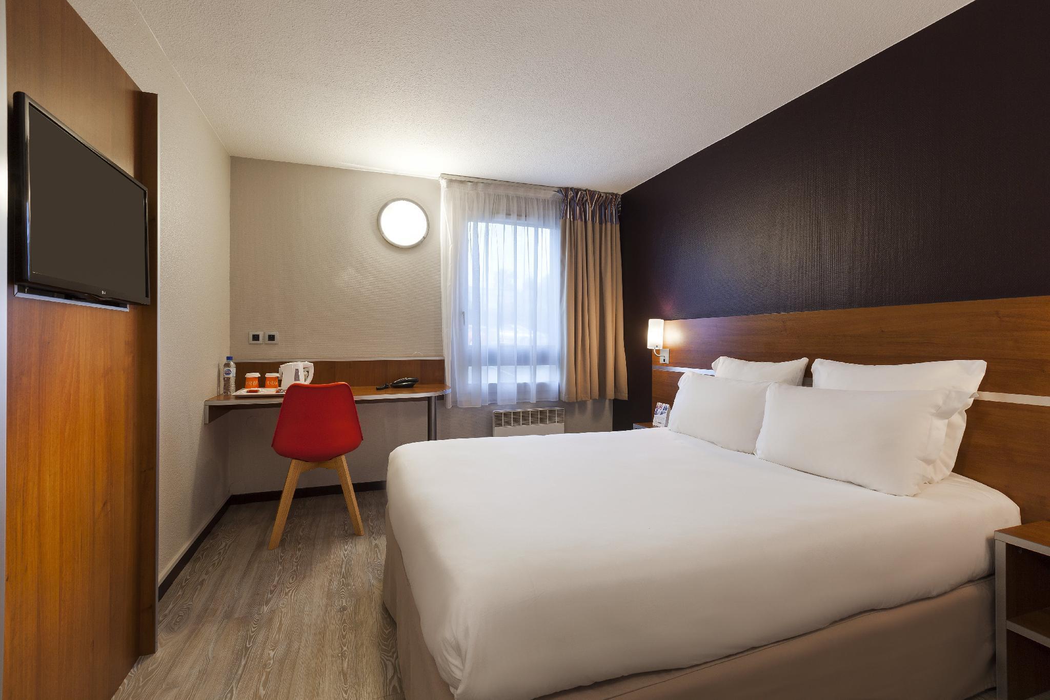 Comfort Hotel Linas - Montlhery Buitenkant foto