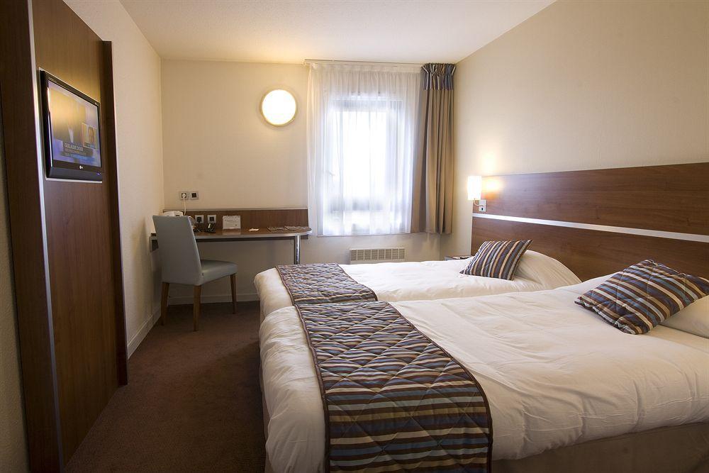 Comfort Hotel Linas - Montlhery Buitenkant foto