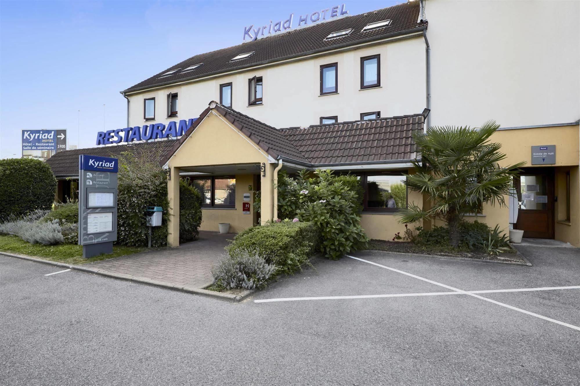 Comfort Hotel Linas - Montlhery Buitenkant foto