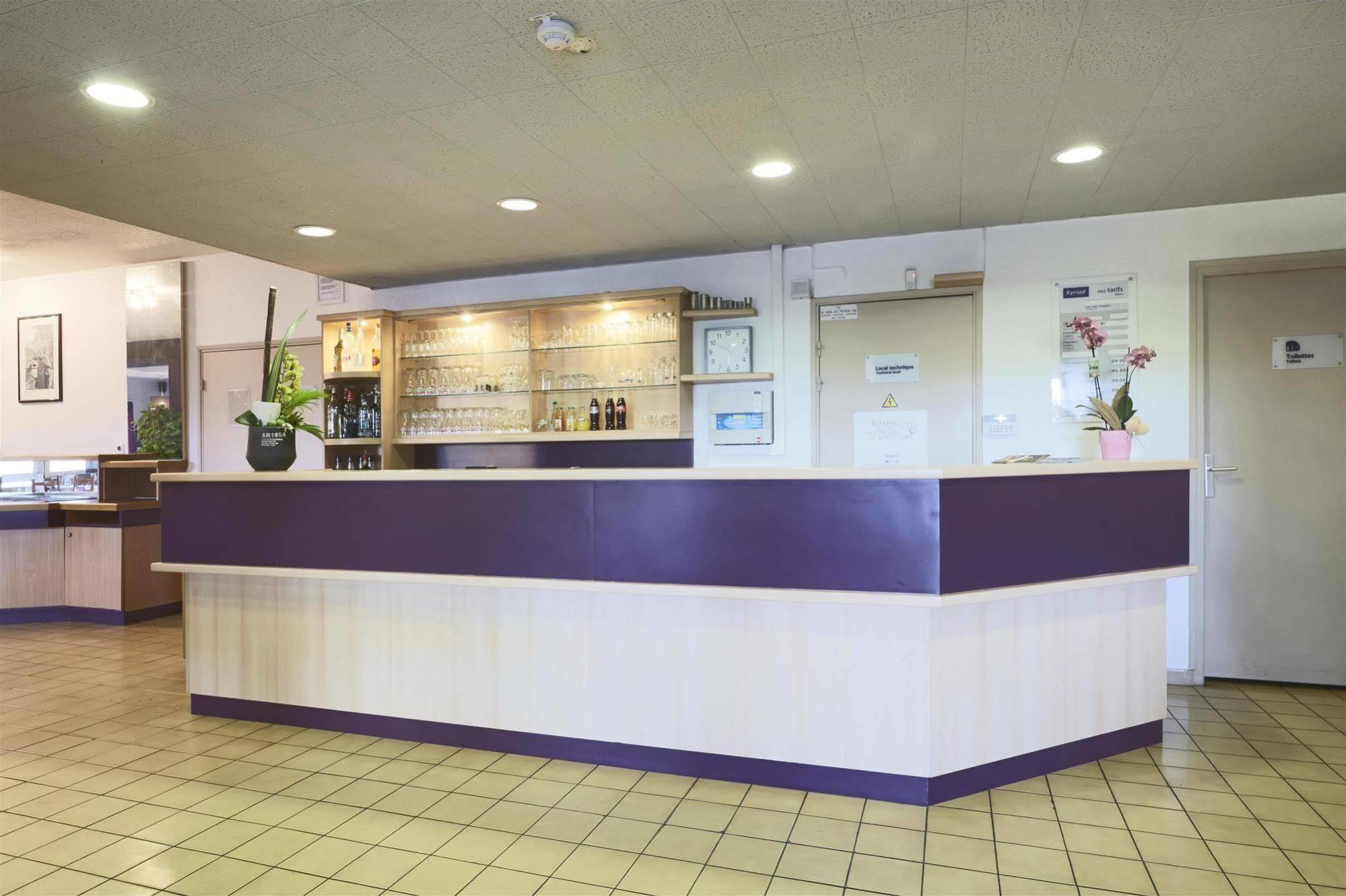 Comfort Hotel Linas - Montlhery Buitenkant foto